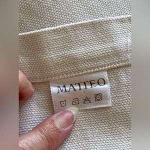 Matteo Linen Tablecloth